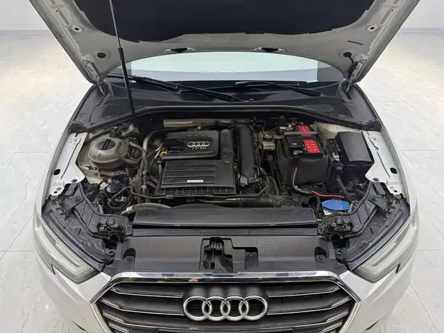 Audi A3 2019 — фото 16