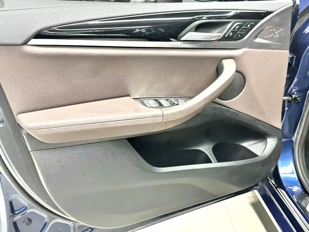 BMW X3 2021 — фото 12