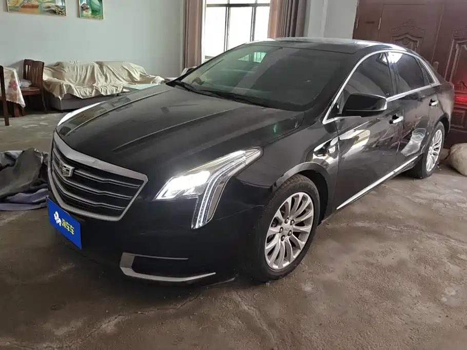 Cadillac XTS 2019 — фото 1