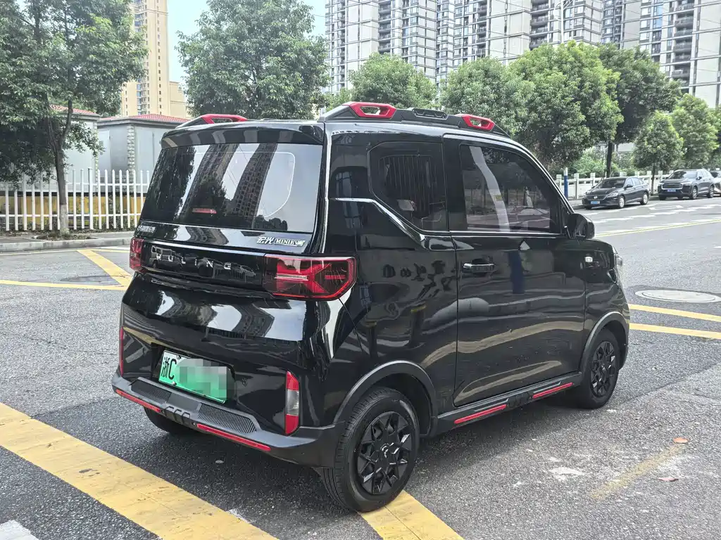 Wuling Hongguang MINIEV 2022 — фото 4