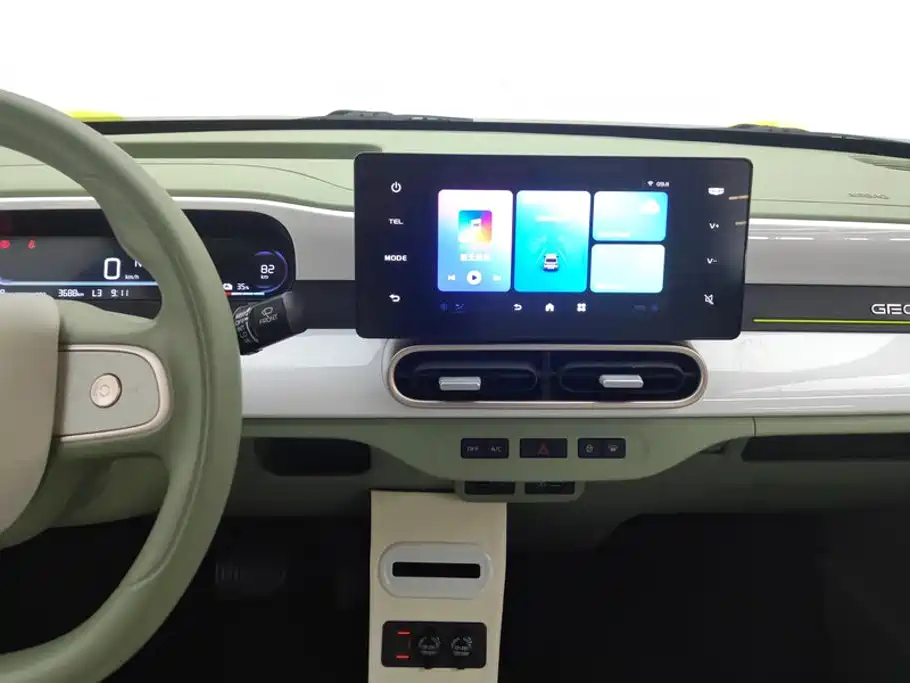 Geely Galaxy Panda 2024 — фото 13