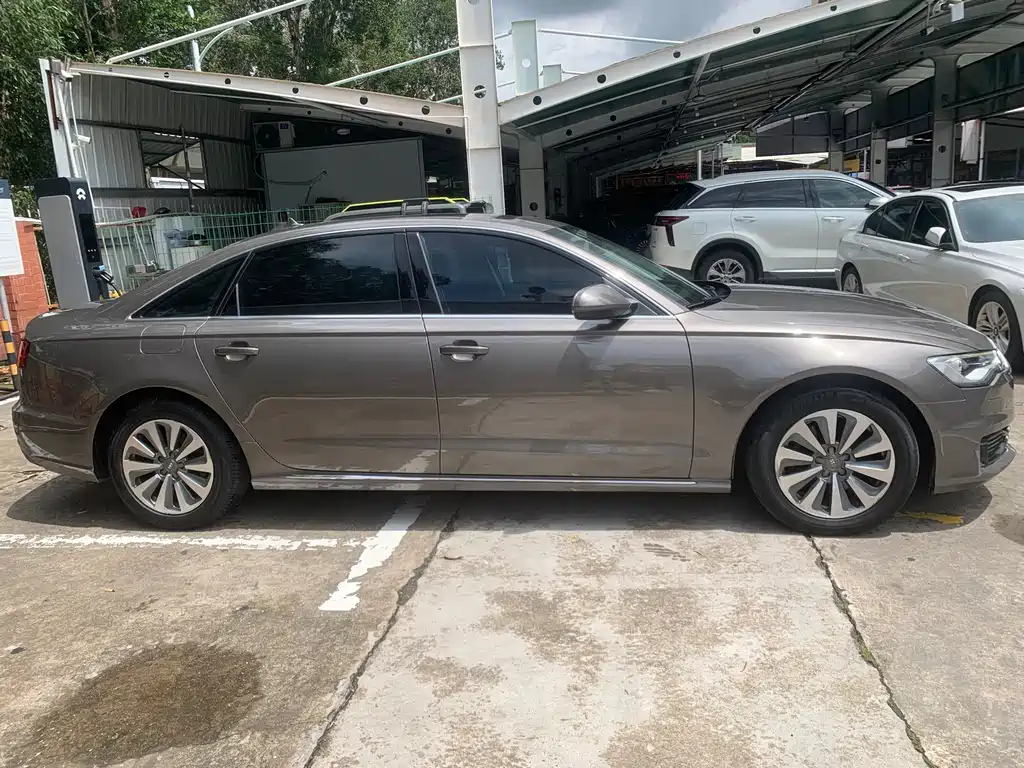 Audi A6L 2016