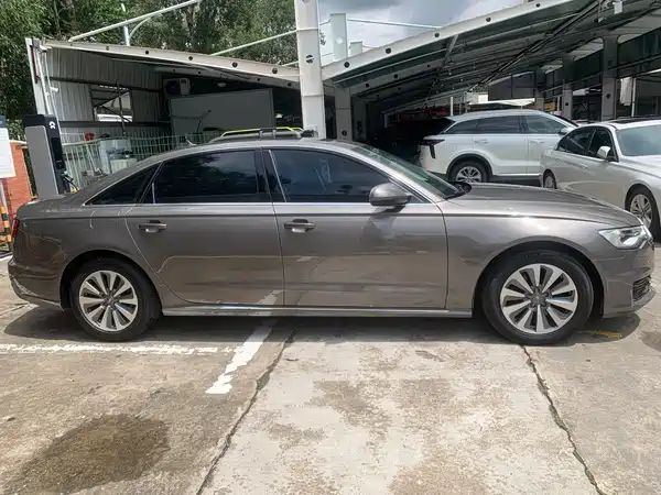 Audi A6L 2016