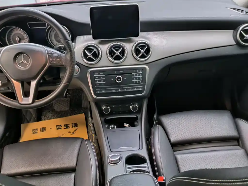 Mercedes-Benz GLA 2016 — фото 10