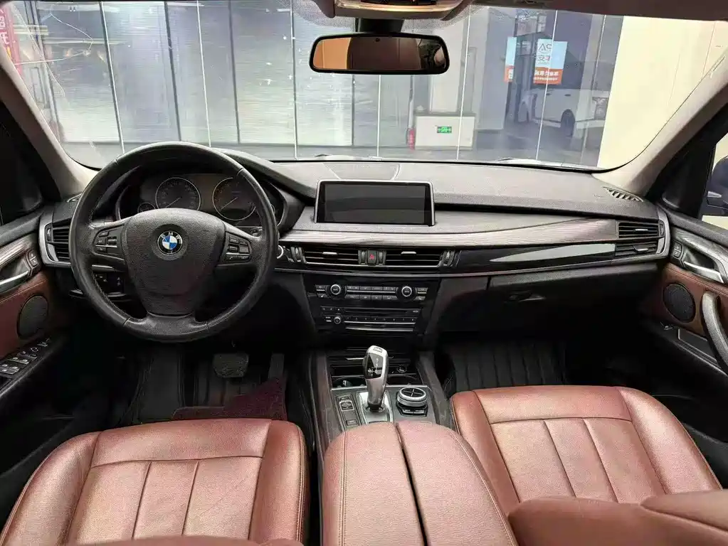 BMW X5 2017 — фото 5