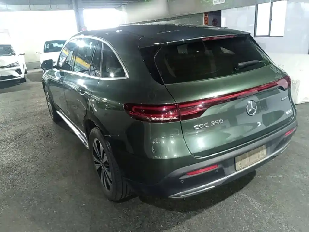 Mercedes-Benz EQC 2021