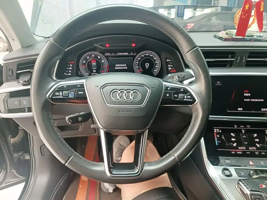 Audi A6L 2021 — фото 11