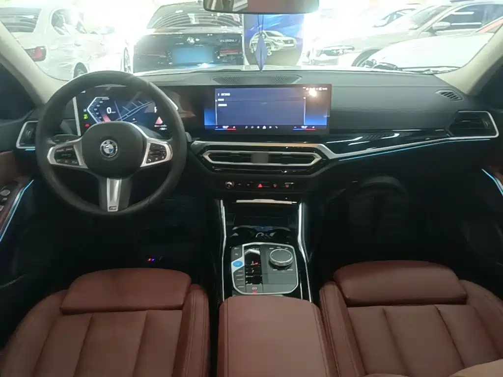 BMW i3 2024 — фото 10