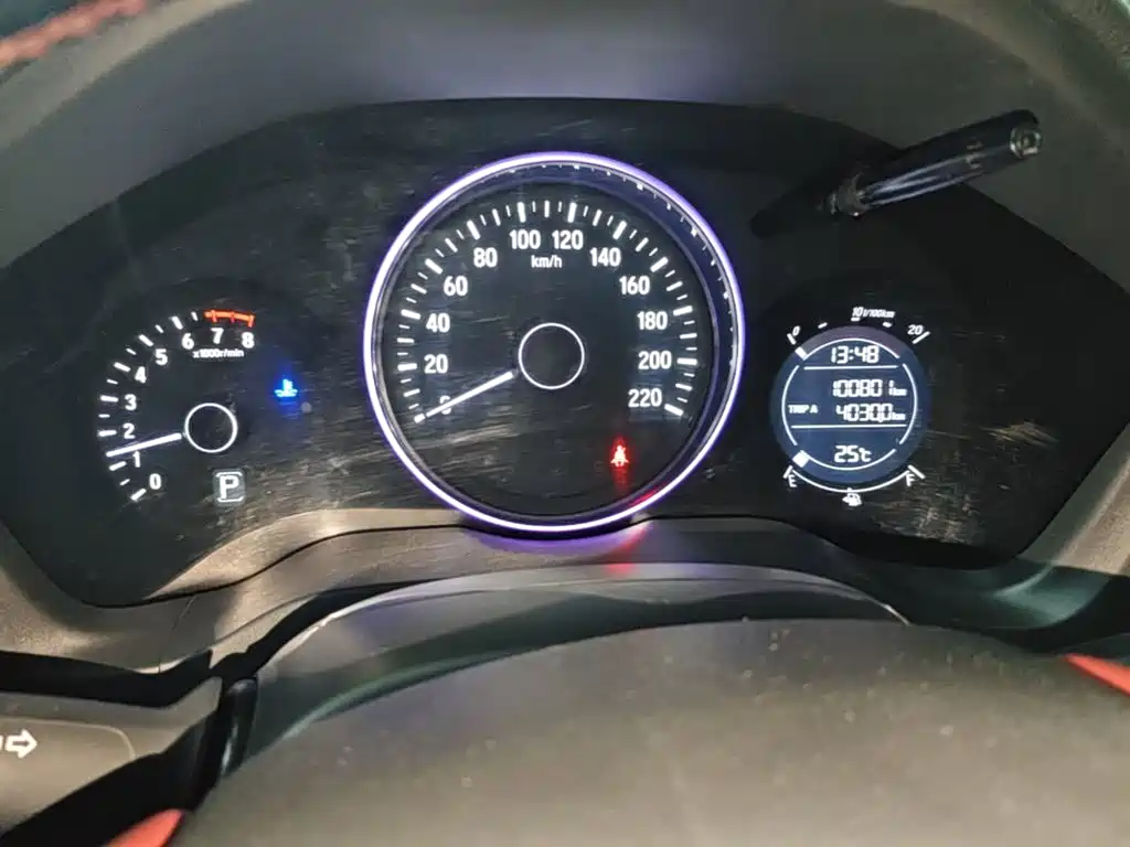 Honda Vezel 2018 — фото 12