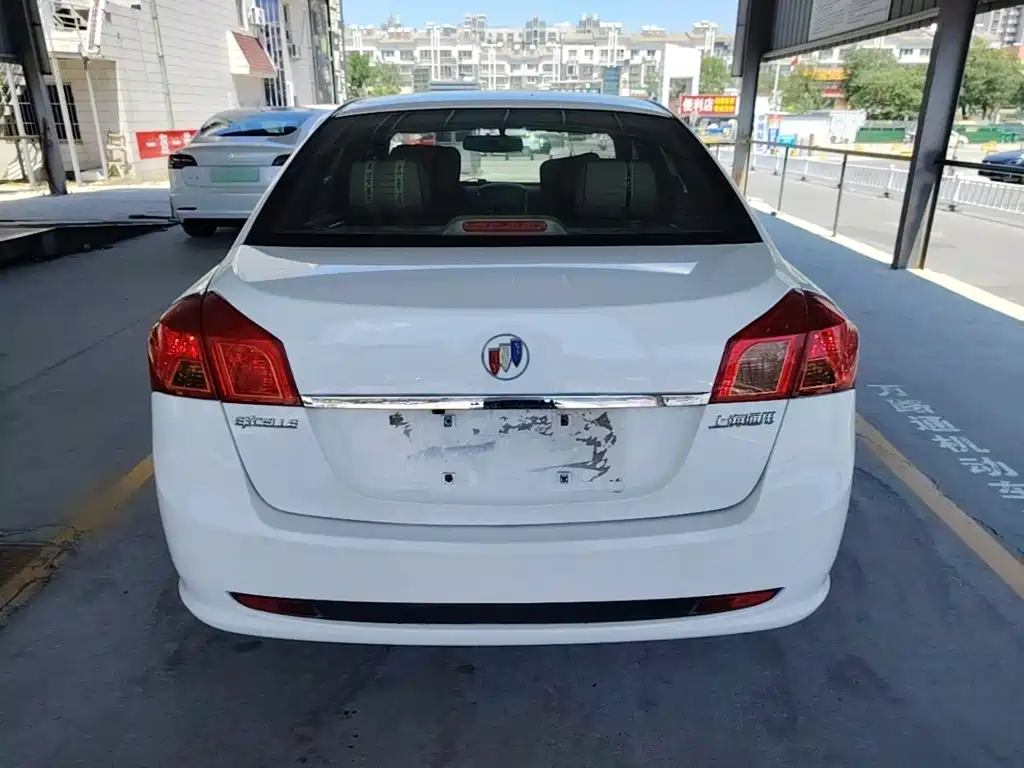 Buick Excelle 2016