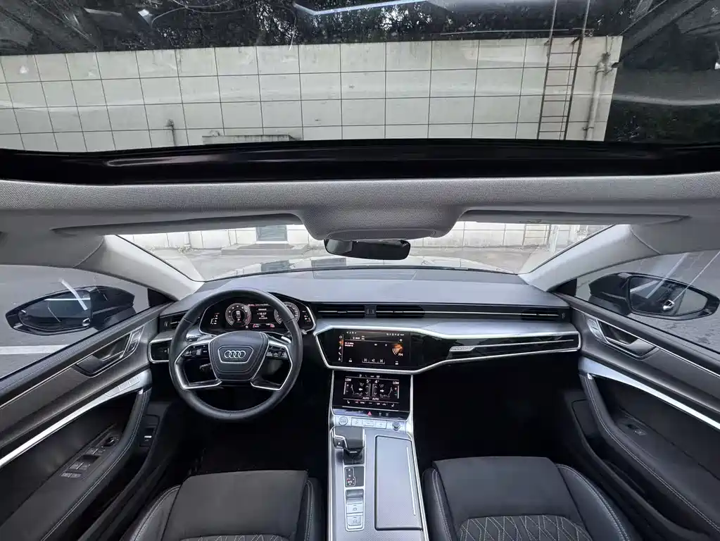 Audi A7L 2025 — фото 6