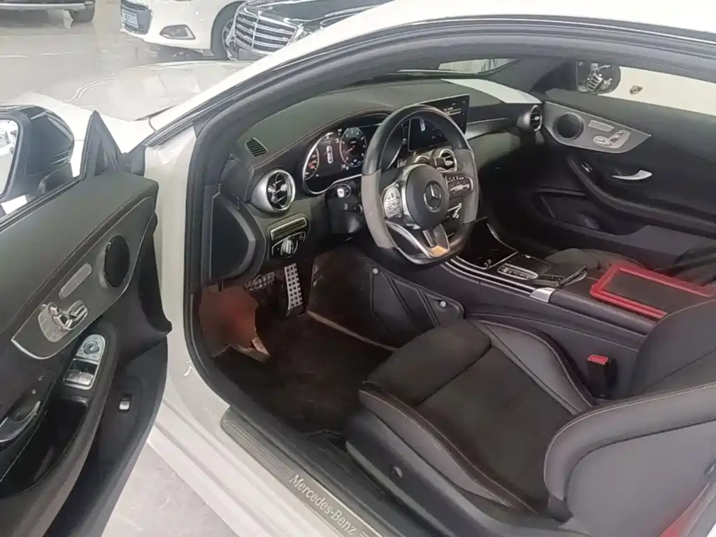 Mercedes-Benz C-Class 2022 — фото 16