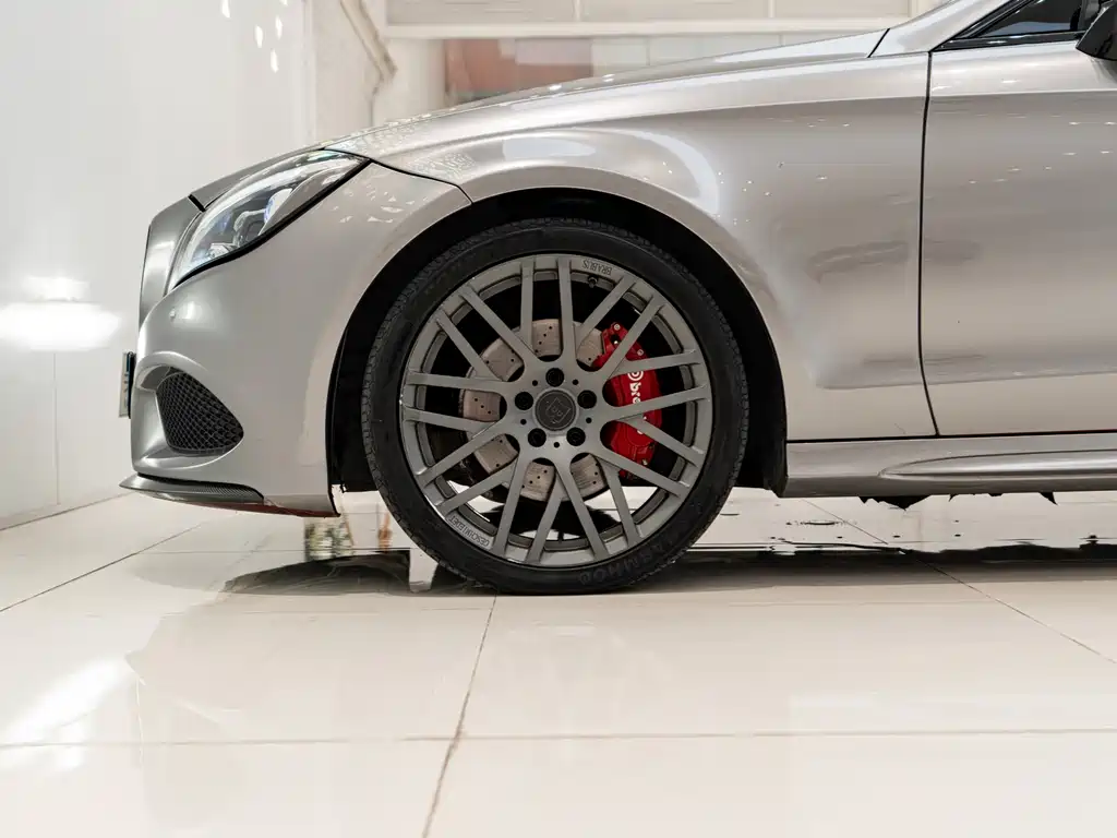 Mercedes-Benz CLS 2015 — фото 6