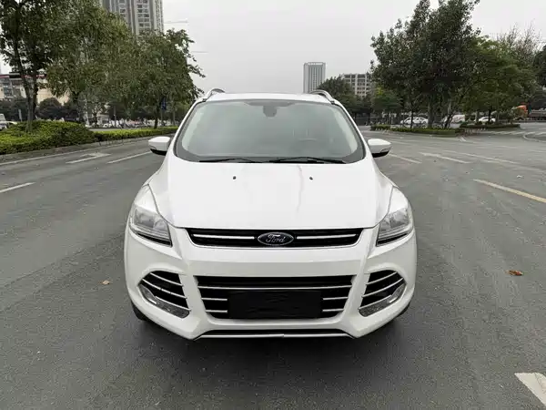Ford Kuga 2014