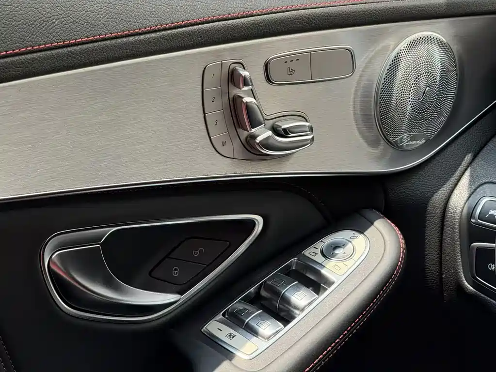 Mercedes-Benz C-Class AMG 2019 — фото 14