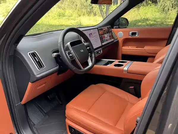 Li Auto L8 2023