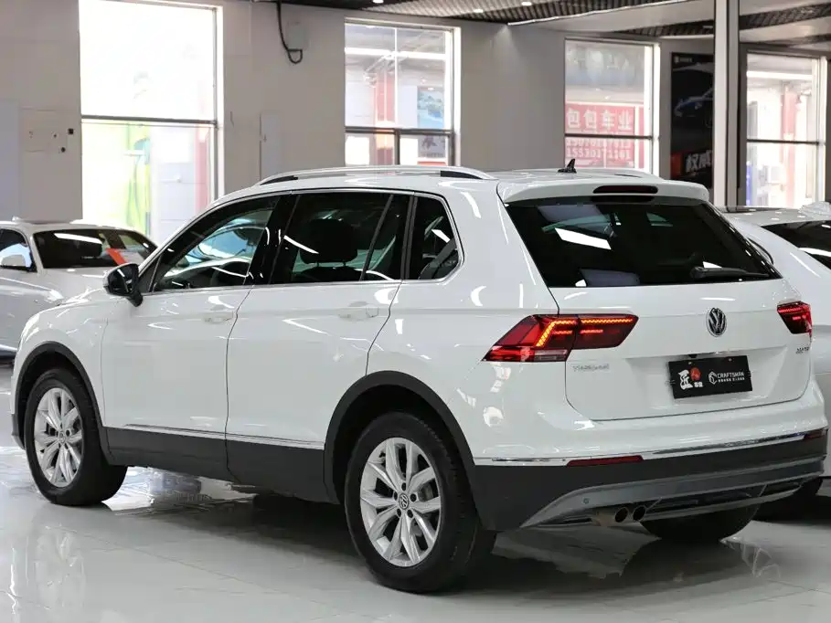 Volkswagen Tiguan 2019 — фото 20
