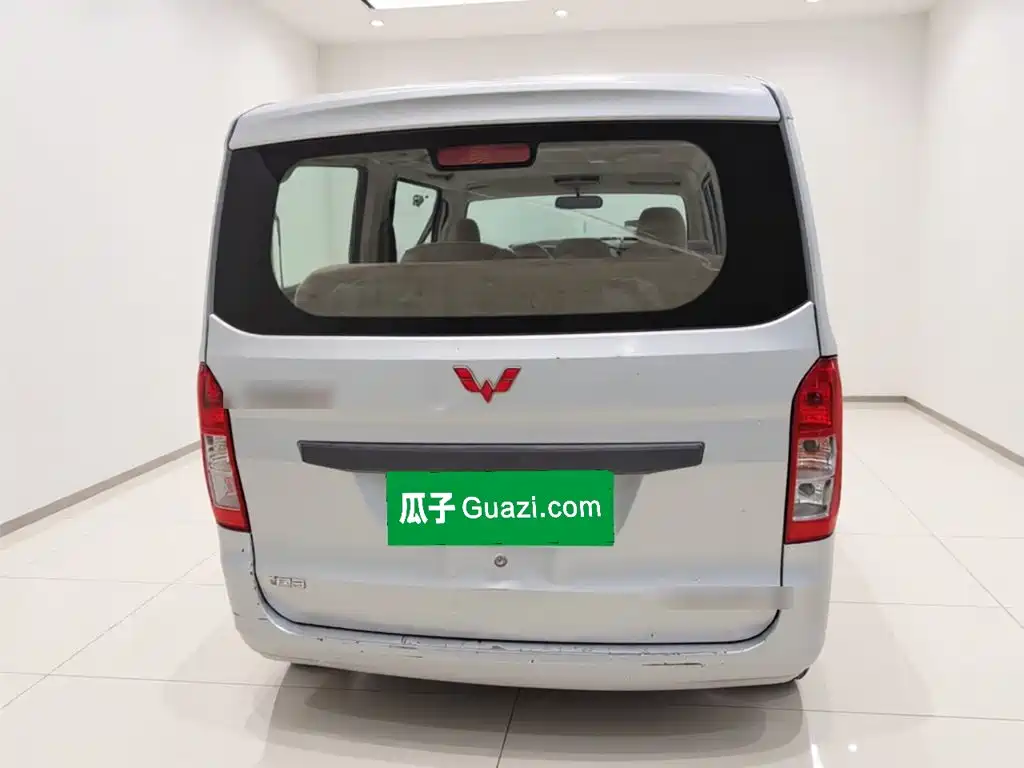 Wuling Rongguang V 2017 — фото 5