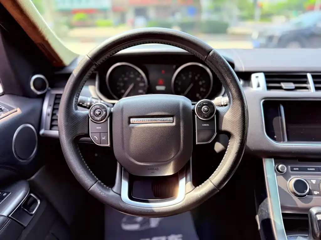 Land Rover Sport 2016 — фото 14