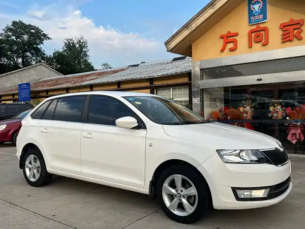 Skoda Rapid Spaceback 2017