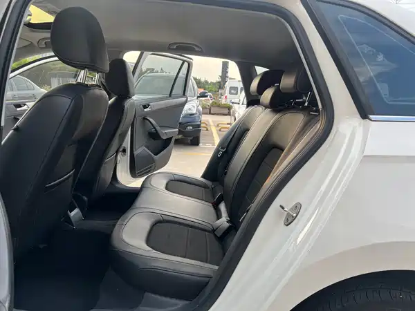 Skoda Rapid Spaceback 2017