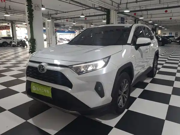Toyota RAV4 2024