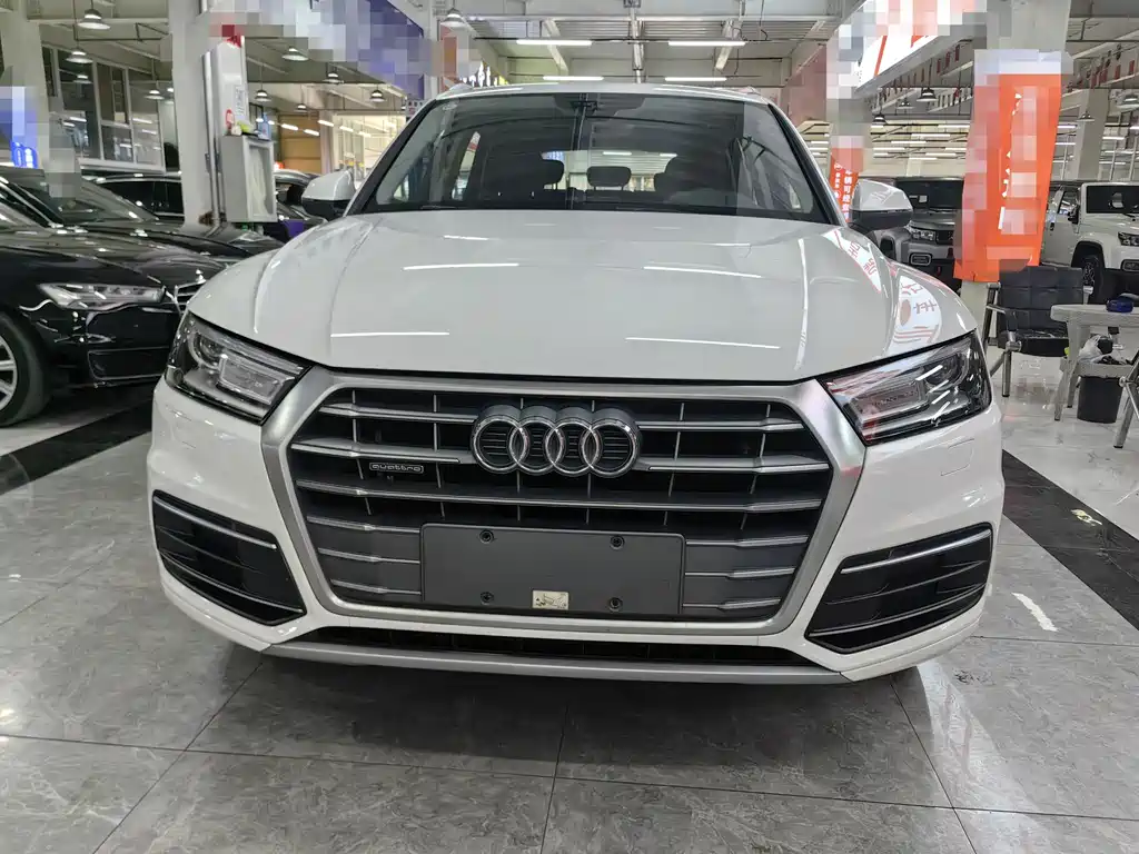Audi Q5L 2019 — фото 2