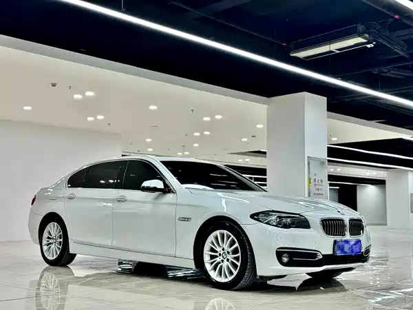 BMW 5 Series 2016