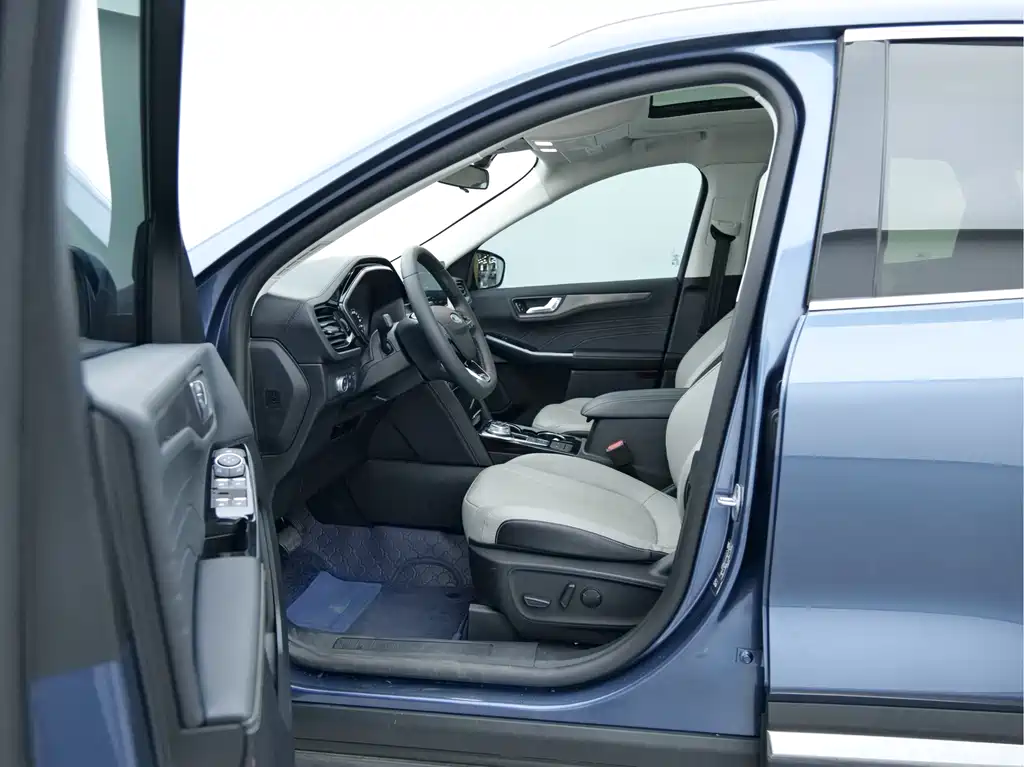 Ford Escape 2023 — фото 10
