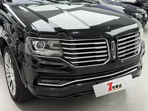 Lincoln Navigator 2016