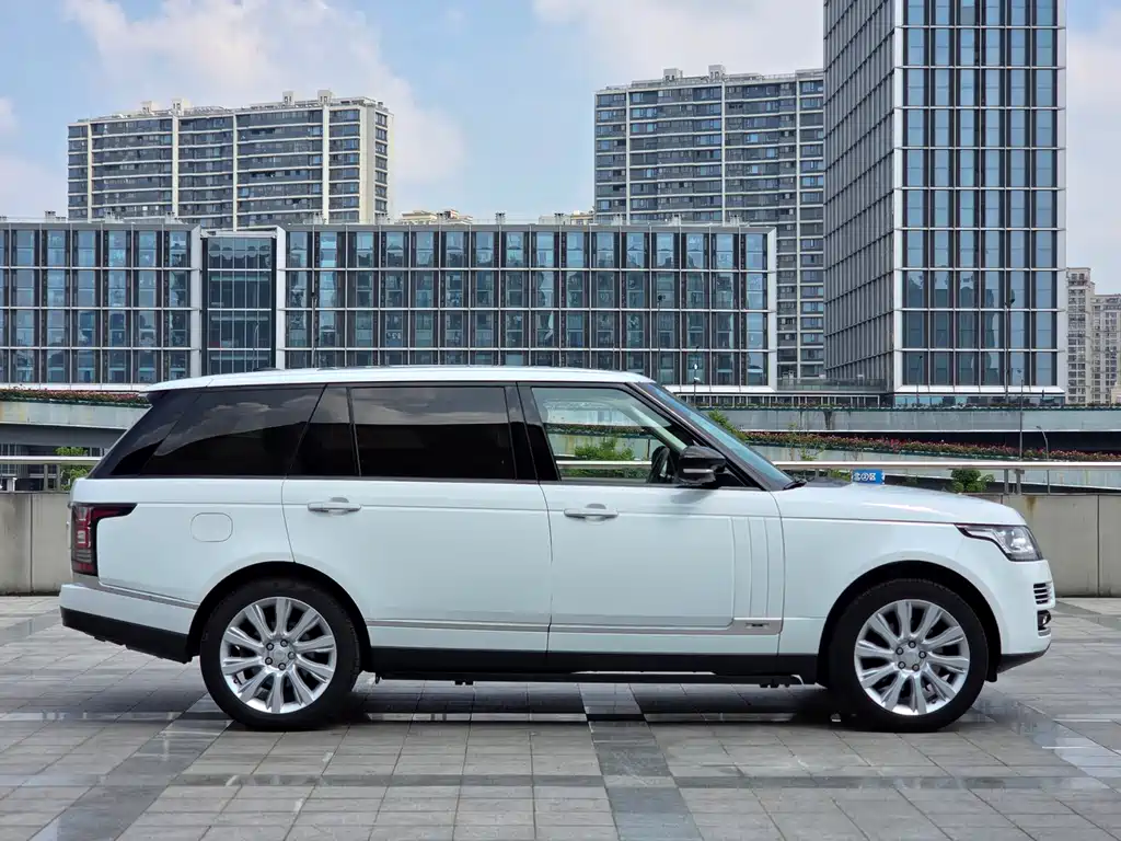 Land Rover Range Rover 2015 — фото 4