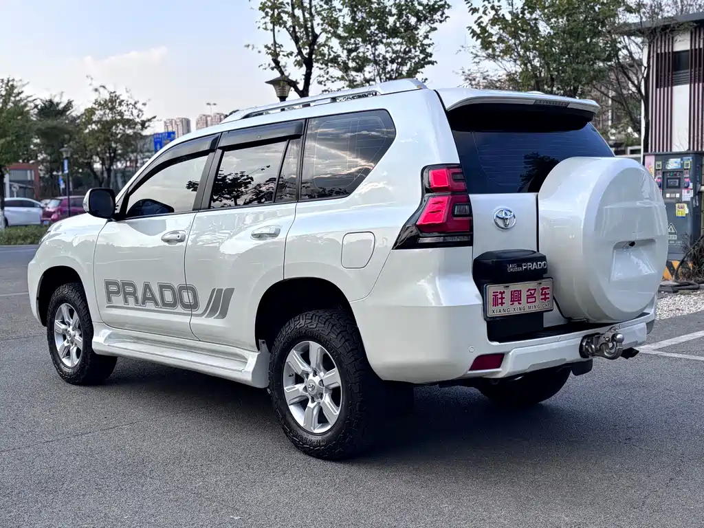 Toyota Prado 2018 — фото 10