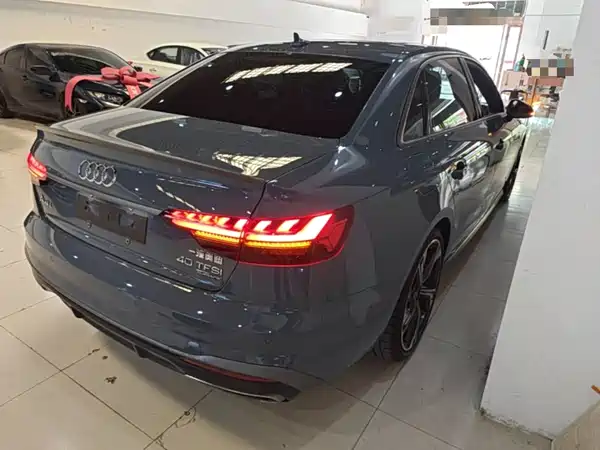 Audi A4L 2023