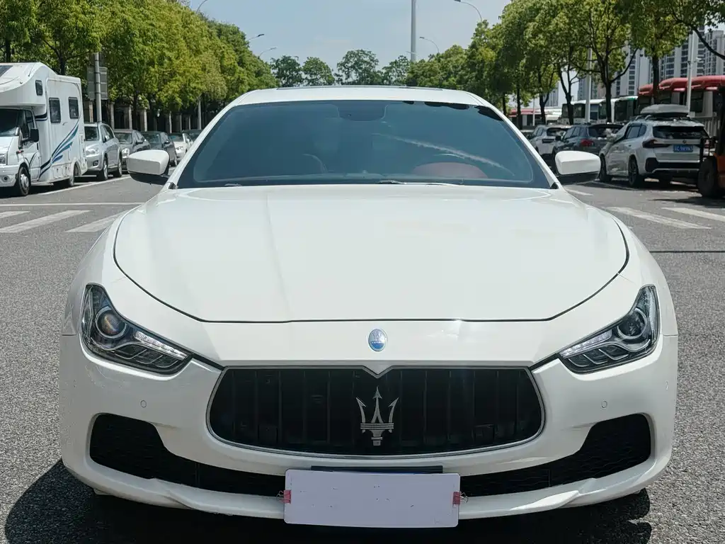 Maserati Ghibli 2018 — фото 2