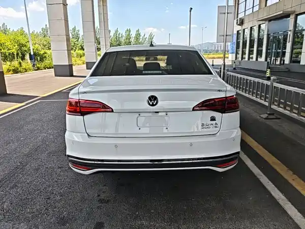 Volkswagen Bora 2023