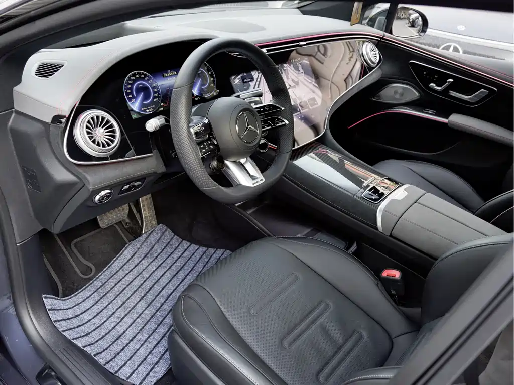 Mercedes-Benz EQS AMG 2025 — фото 11