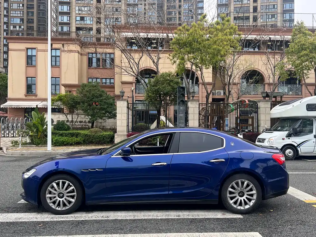 Maserati Ghibli 2016 — фото 7