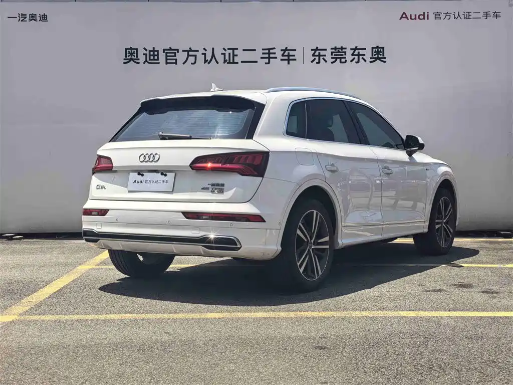 Audi Q5L 2020 — фото 4