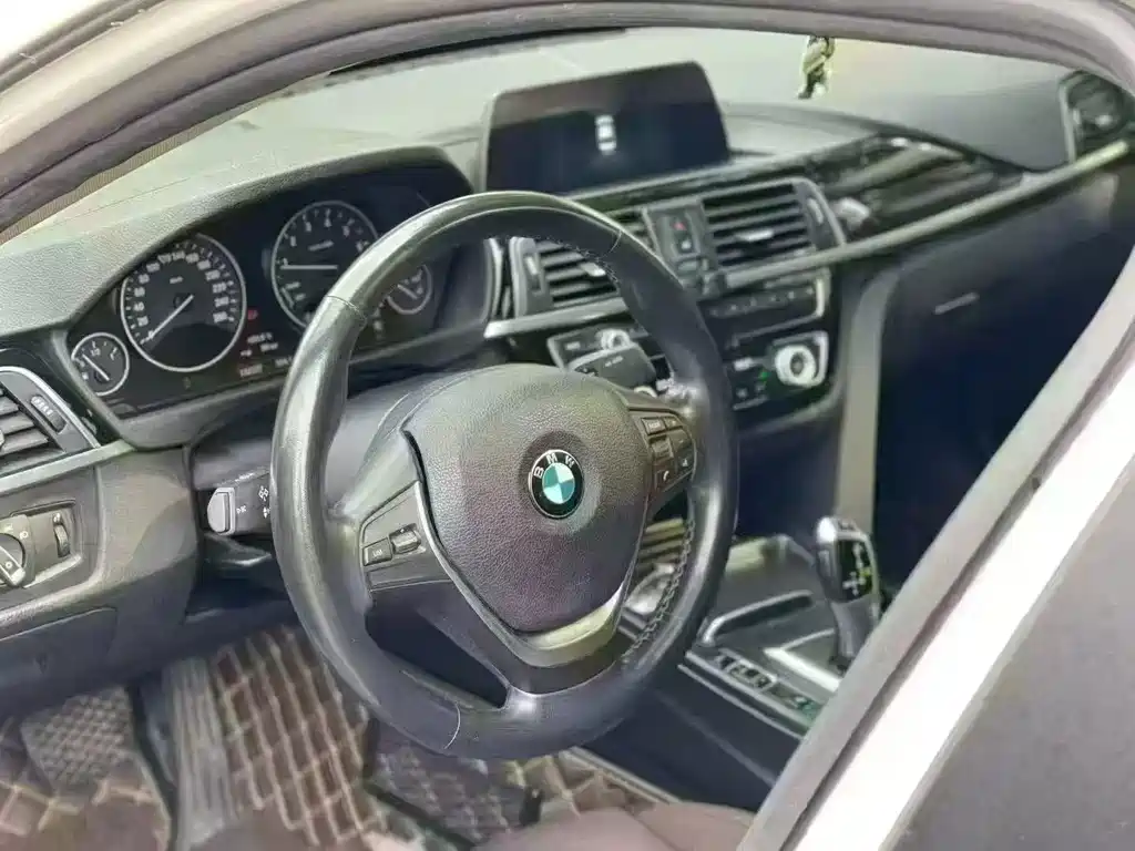 BMW 3 Series 2018