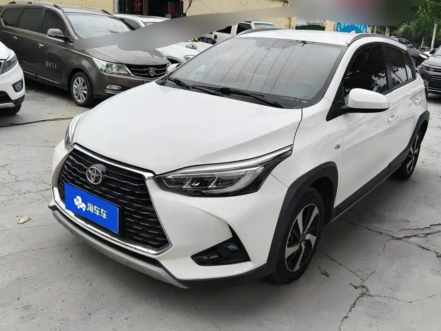 Toyota Yaris L 2020