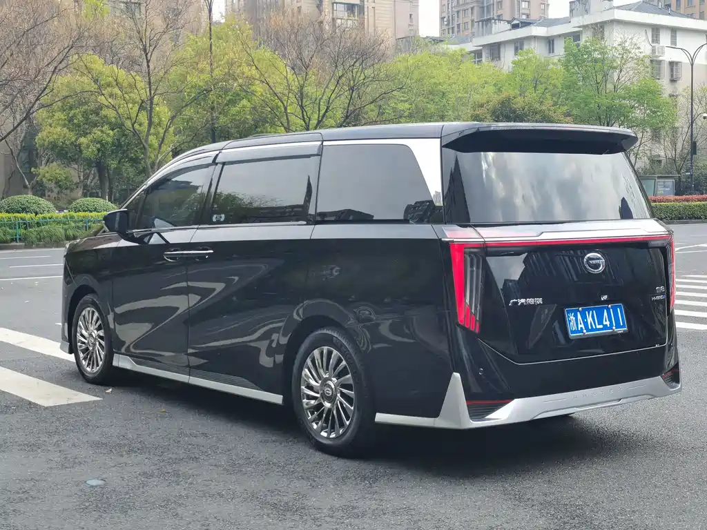 GAC Motor Trumpchi M8 2025 — фото 4