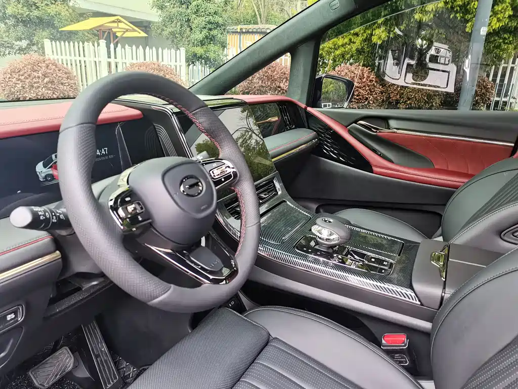 GAC Motor Trumpchi M8 2025 — фото 10
