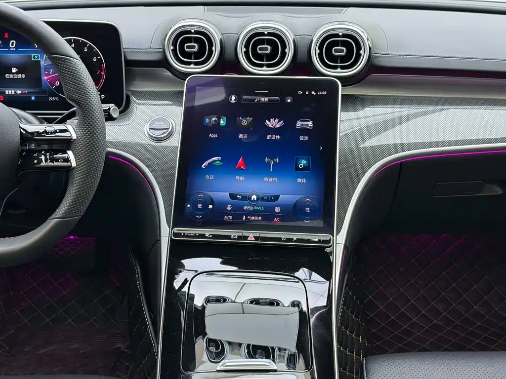 Mercedes-Benz C-Class 2022 — фото 12
