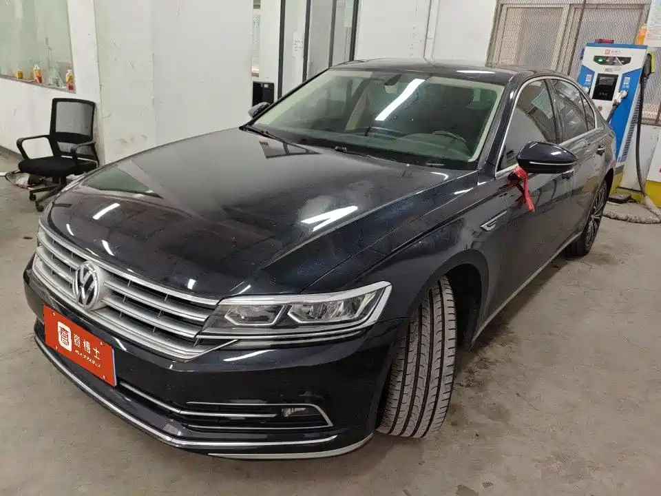 Volkswagen Phideon 2020 — фото 1