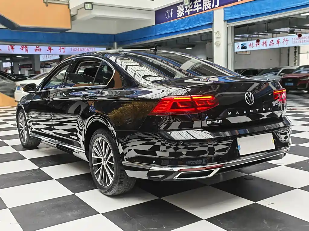 Volkswagen Magotan 2020