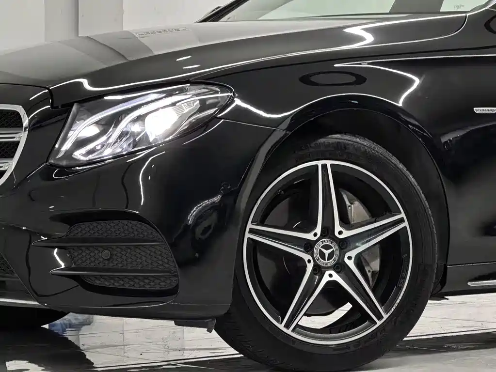 Mercedes-Benz E-Class 2020 — фото 12