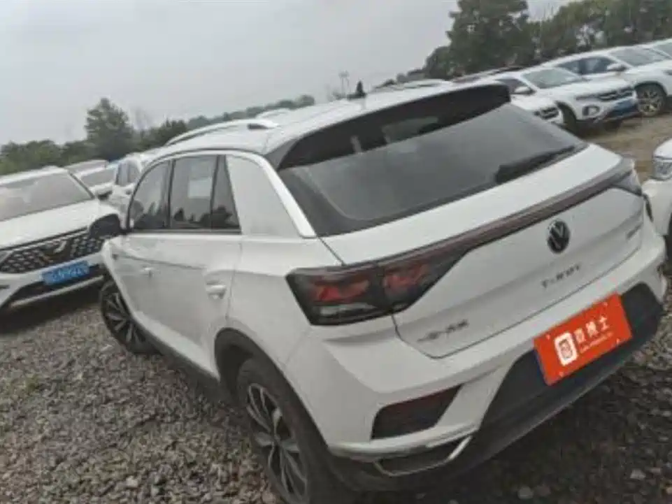 Volkswagen T-Roc 2024