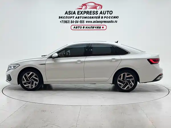 Volkswagen Sagitar 2022