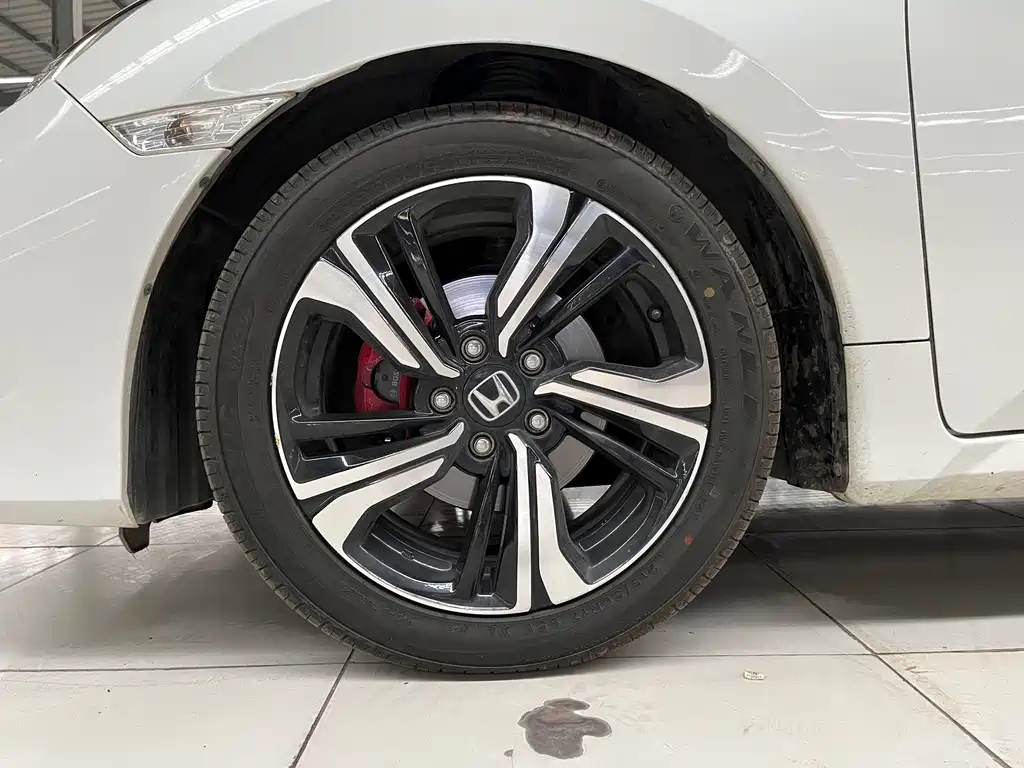 Honda Civic 2020 — фото 13