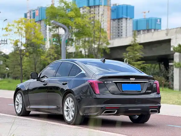 Cadillac CT5 2023